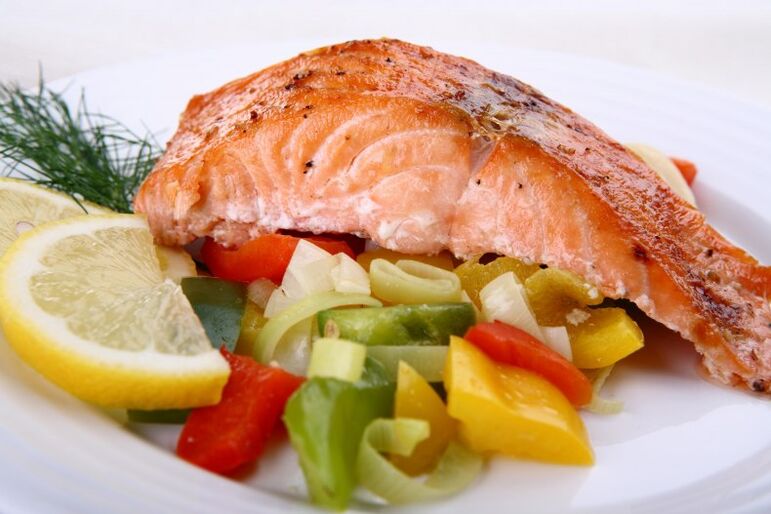 ماهی با سبزیجات برای کاهش وزن